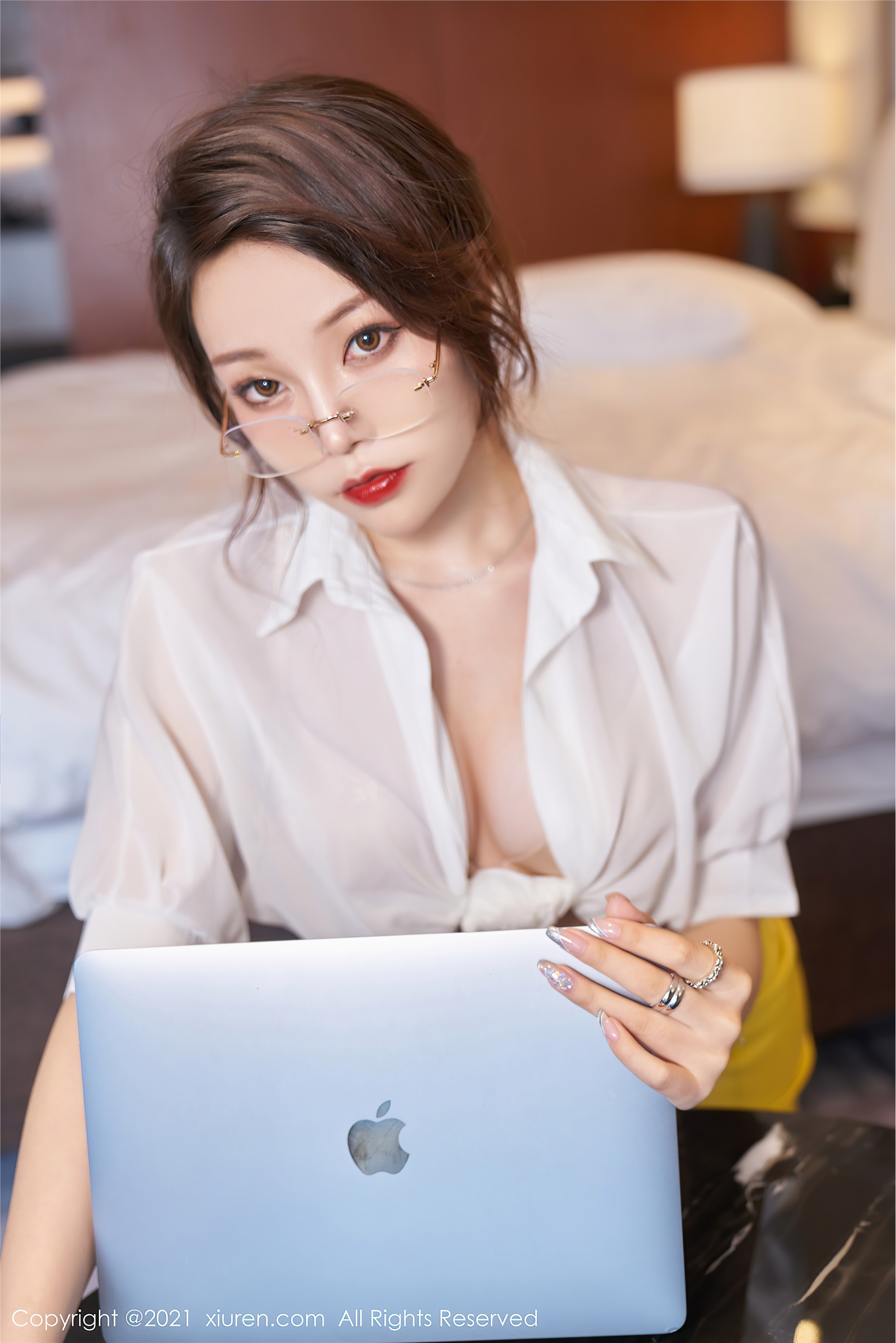 XIUREN秀人网  2021.06.15 No.3543 芝芝Booty